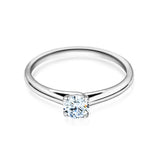 "Luna" – Simple elegance with a gentle charisma